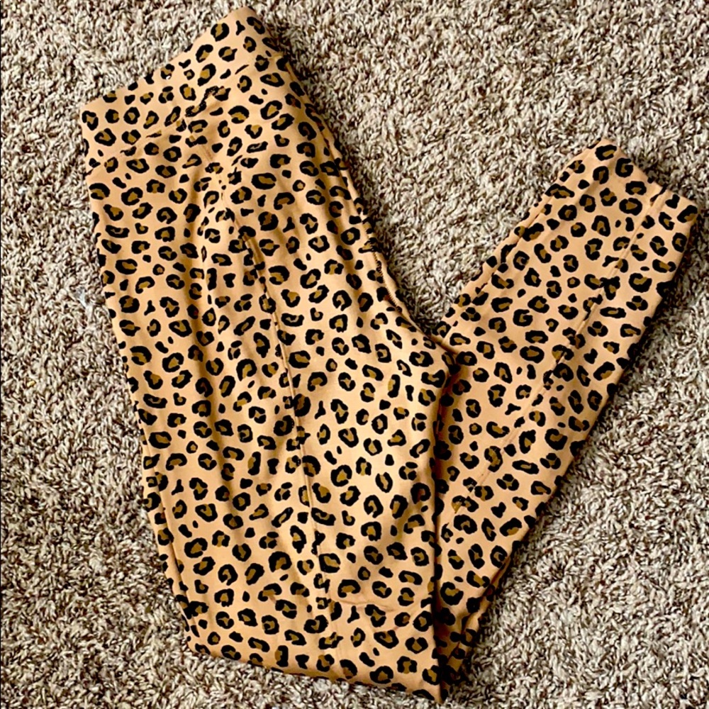 Old navy leopard Stevie pant